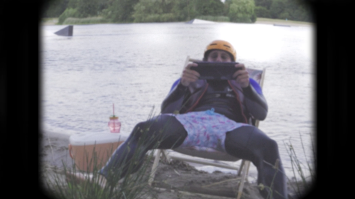 vlcsnap-2025-07-03-22h43m47s802